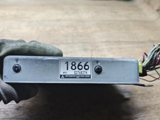 блок управления двигателем, ориг. номер MD351866, Mitsubishi Carisma 1 поколение 1995-1999