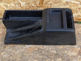 консоль салона, BMW 5 E34 1987-1996