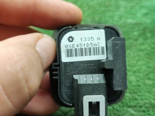 кнопка открытия боковых дверей лев., ориг. номер 0SE451D5AC, Dodge Grand Caravan 4 поколение [рестайлинг] 2003-2007