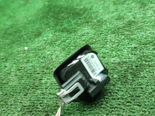 кнопка открытия боковых дверей прав., ориг. номер 0SE501D5AC, Dodge Grand Caravan 4 поколение [рестайлинг] 2003-2007
