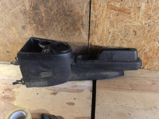 консоль салона, Ford Fiesta 5 поколение [рестайлинг] 2005-2008