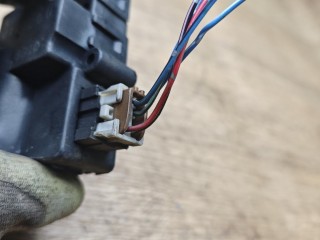 моторчик заслонки печки, ориг. номер MR268260, Mitsubishi Carisma 1 поколение 1995-1999
