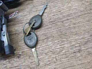 замок зажигания, ориг. номер 4690046AC, 4671324, Chrysler Voyager 3 поколение 1995-2001