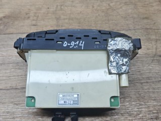 блок управления печки/климат-контроля, ориг. номер MR398016, Mitsubishi Carisma 1 поколение 1995-1999