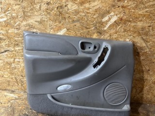 обшивка двери передней левой, Chrysler Town and Country 4 поколение 2000-2005