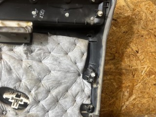 обшивка двери передней левой, Chrysler Town and Country 4 поколение 2000-2005