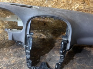 панель передняя салона (торпедо), ориг. номер 5009026AA, Chrysler Town and Country 4 поколение 2000-2005