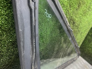 стекло кузовное заднее правое, Opel Vectra B 1995-2000