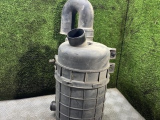 корпус воздушногo фильтра, ориг. номер 6310902301, 44412785901, Mercedes-Benz MB100 1 поколение 1981-1996