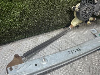 стеклоподъемник электрический задний левый, Toyota Avensis 1 поколение T220 1997-2000