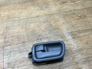 ручка внутренняя двери передней левой, Toyota Avensis 1 поколение T220 1997-2000