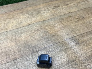 кнопка стеклоподъемника двери передней правой, Toyota Avensis 1 поколение T220 1997-2000