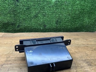 бардачок, ориг. номер 5552105020, Toyota Avensis 1 поколение T220 1997-2000