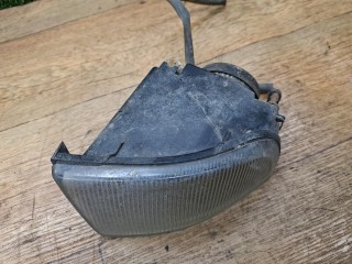 фара противотуманная правая, ориг. номер 8121005040, Toyota Avensis 1 поколение T220 1997-2000