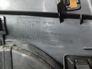обшивка центральной стойки правая, ориг. номер 9673404777, Peugeot 5008 1 поколение 2009-2013