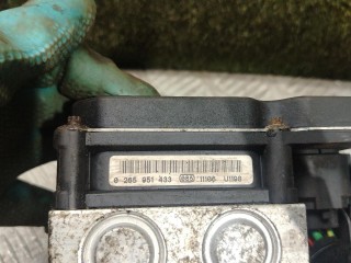 блок ABS, ориг. номер 9674677580, 0265230881, 0265951433, Peugeot 5008 1 поколение 2009-2013