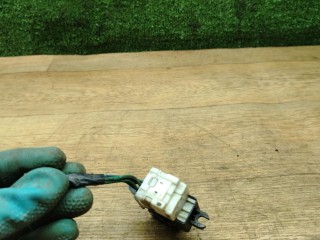кнопка стеклоподъемника двери задней левой, Nissan Almera Tino V10 2000-2003