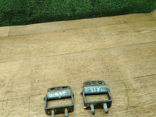 петля крышки багажника Nissan Almera Tino V10 2000-2003