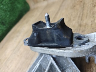 подушка крепления двигателя, ориг. номер 112224729R, Renault Sandero Stepway 1 поколение 2009-2014