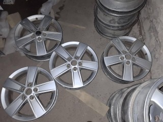диск литой Skoda Octavia 3 поколение 2013-2017