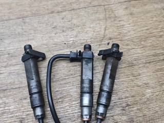 форсунка топливная Renault Scenic 1 поколение 1996-1999, KBEL58P147