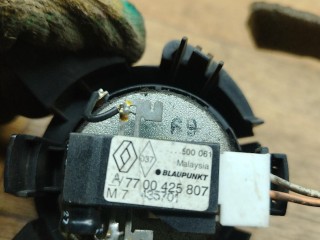 динамик двери передней правой, ориг. номер A7700425807, 7700841333, Renault Scenic 1 поколение 1996-1999