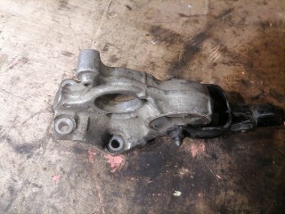 кронштейн полуоси правый, ориг. номер 1807HC, 810907, Peugeot 5008 2009-2013