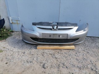 бампер передний Peugeot 307 2001-2005, универсал