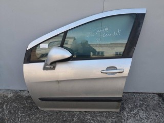 Дверь передняя левая Peugeot 308 T7 2007-2011
