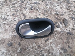 ручка внутренняя двери передней левой, ориг. номер 8200028487, Renault Twingo 2 2007-2011