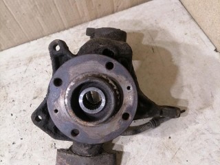 кулак передний левый Citroen C5 2000-2004, 364664