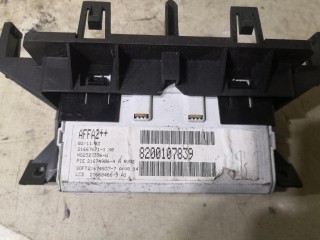 Дисплей, ориг. номер 8200107839, Renault Megane 2 2002-2006