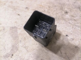 реле накала свечей, ориг. номер 9802424080, 51299065, Citroen C4 Aircross 2012-2017