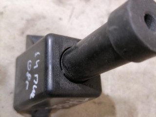 отбойник капота, ориг. номер 9655494880, Citroen C4 Picasso 2006-2013