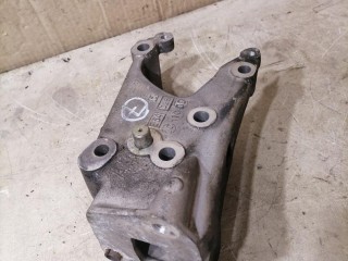 кронштейн двигателя, Peugeot 406 1999-2004