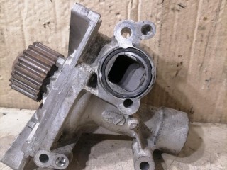 Корпус помпы, ориг. номер 9670557580, Peugeot 406 1999-2004