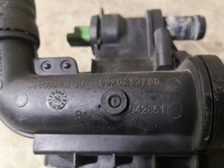 корпус термостата, ориг. номер 9670253780, Mazda 3 2 2008-2011