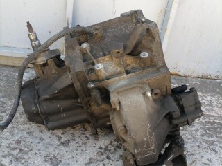 КПП механическая (МКПП) 5-ступенчатая, ориг. номер 20DM62, Citroen Xsara Picasso 1999-2004